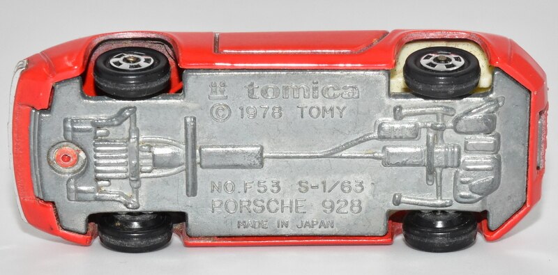 トミー トミカ青箱日本製 ポルシェ 928 /赤/内装アイボリー/1H F53-1-1 