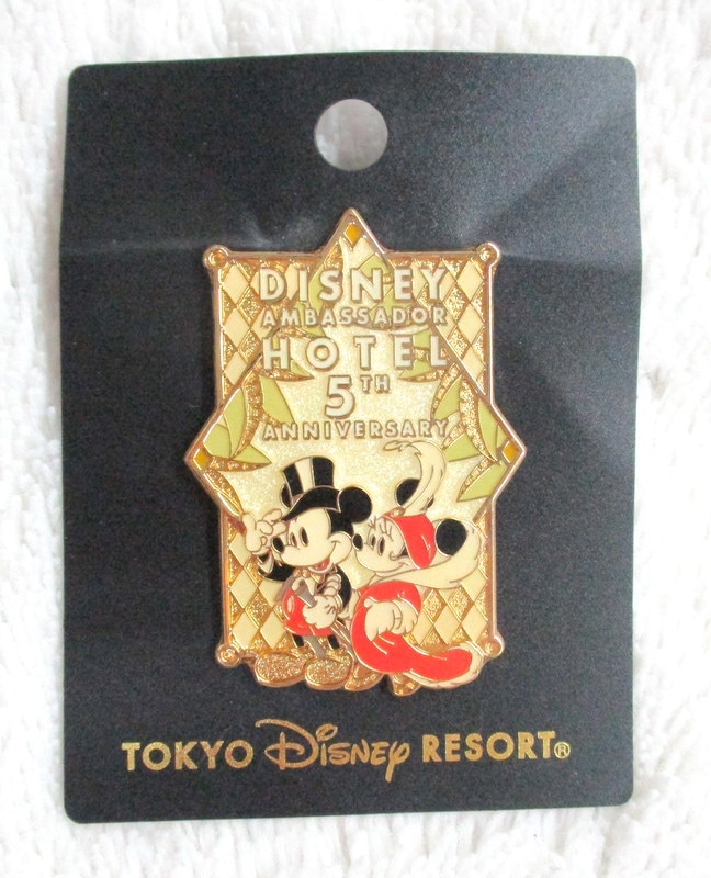 Disney AMBASSADOR HOTEL ピンバッチ 非売品 格安SALEスタート