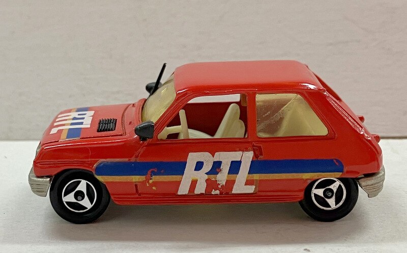 Majorette 1/55 MADE IN FRANCE RENAULT 5/レッド RTL(ミラーu0026アンテナ付)(3本スポークホイール) 257  | ありある | まんだらけ MANDARAKE