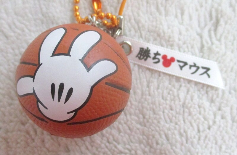 東京ディズニーリゾート キーチェーンストラップ スポーツ 勝ちマウス バスケットボール まんだらけ Mandarake