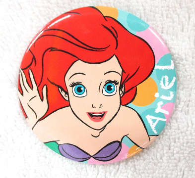 ディズニーストア リトルマーメイド 缶バッジ アリエル（正面