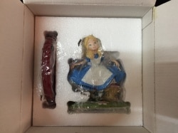 Alice ・ in ・ Wonderland (Alice in Wonderland)