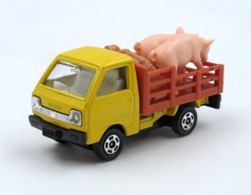 トミー トミカ黒箱日本製 スズキキャリイ家畜運搬車/黄色/1H/白内装/豚