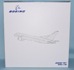中国国際航空 1/130レジンモデル BOEING 787 AIR CHINA LED787AC
