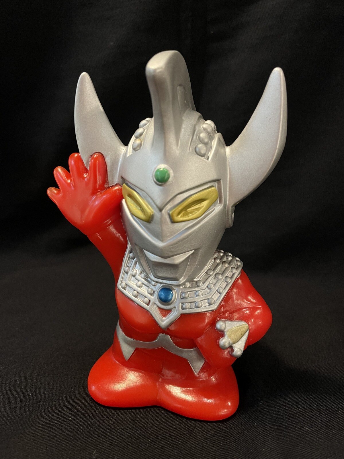 バンプレスト ウルトラヒーローソフビ貯金箱 ウルトラマンタロウ | まんだらけ Mandarake