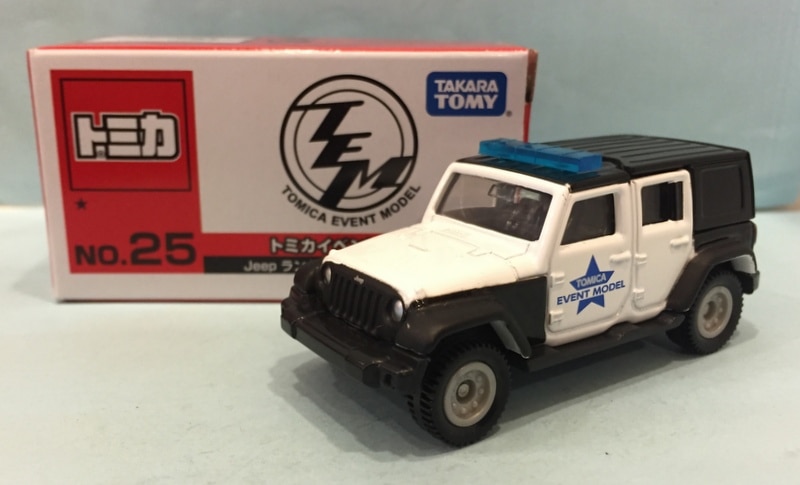 jeep wrangler tomica