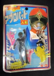 アクロバット人形