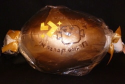 A cushion / MH meat series