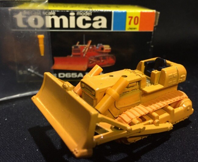 TOMY 黒箱 トミカ 小松 D65A ブルドーザ 70-1 | まんだらけ Mandarake