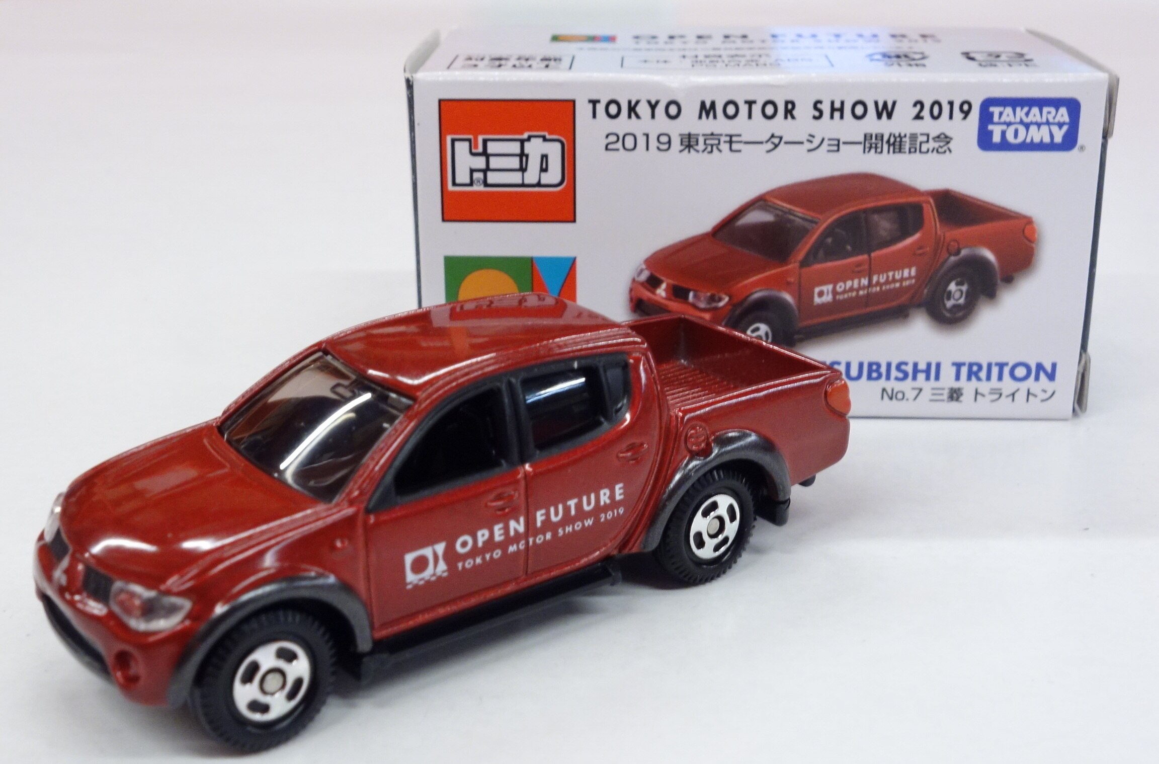 ***TSS Tomica Mitsubishi Triton 2019 Tokyo Motor Show Event Model