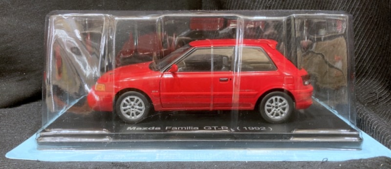 アシェットコレクションズ 1 24国産名車コレクション マツダ ファミリア Gt R 1992 レッド 106 まんだらけ Mandarake