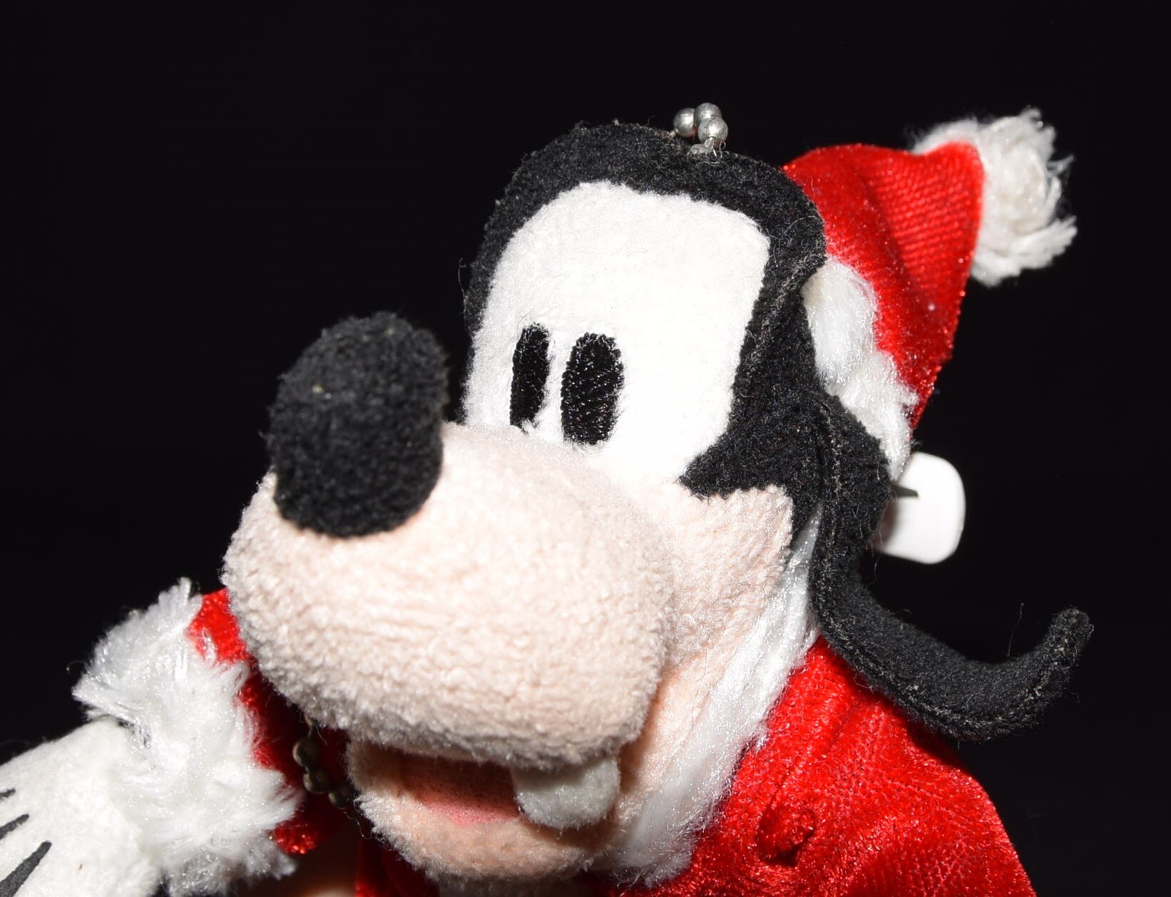 mandarake | tokyo disney resort stuffed toy (plush) badge