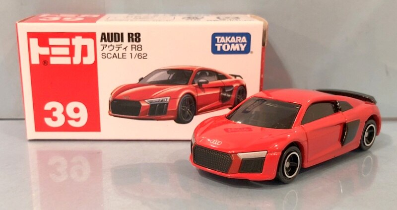 タカラトミー トミカ 赤箱/ベトナム製 アウディ R8 39