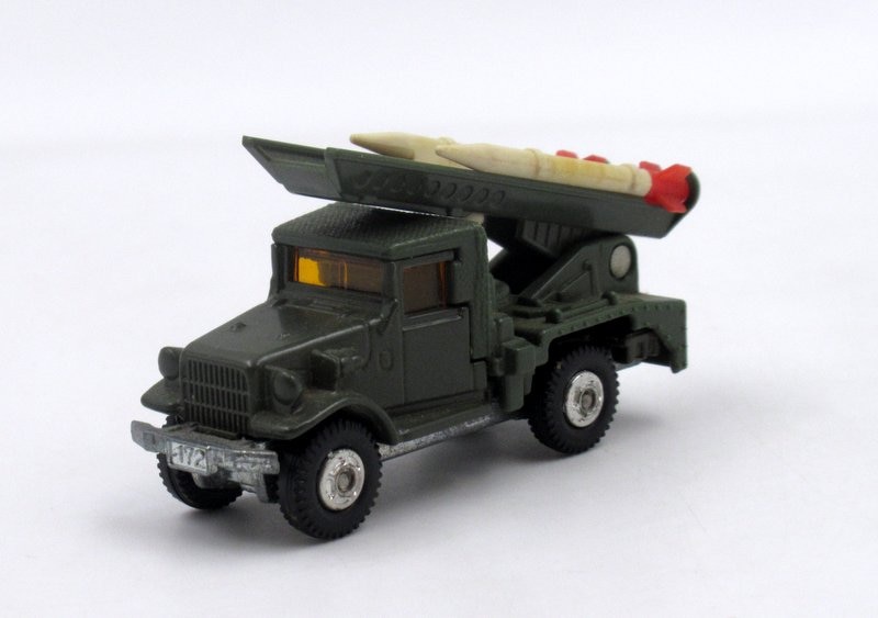 TOMY 黒箱/日本製 トミカ トヨタ自衛隊ロケット車HQ15V型 77-3-1 | ありある | まんだらけ MANDARAKE