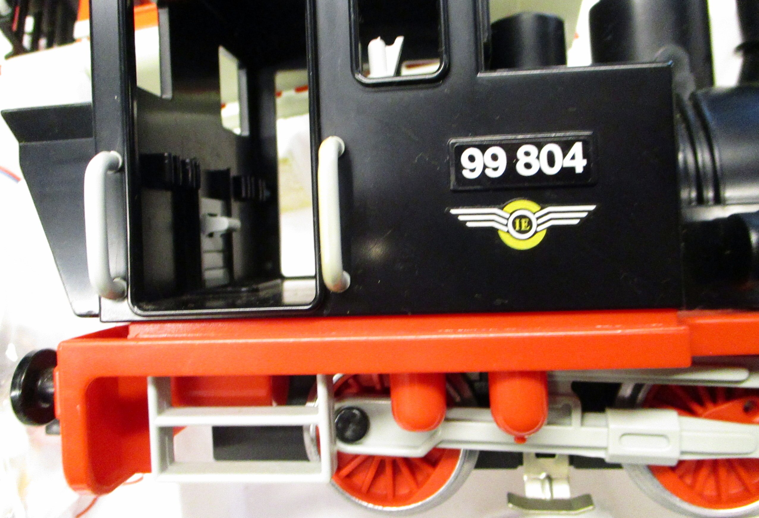 Passenger Train Set - Playmobil Trains 4002