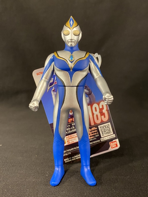 バンダイ ウルトラヒーローシリーズEX ニセウルトラマンダイナ - 特撮