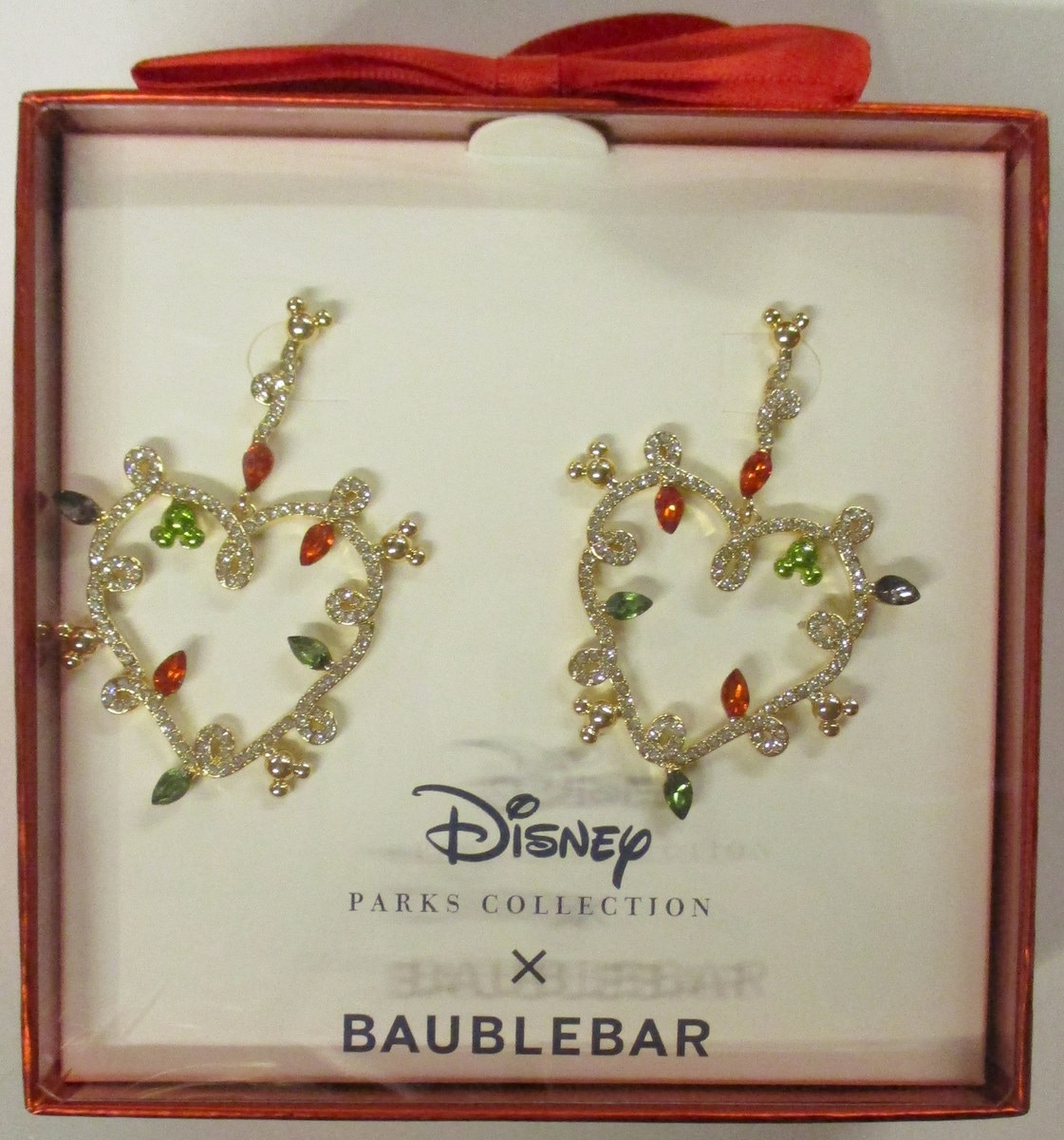 ディズニーストア Disney Parks Collection Baublebar クリスマスライトハートイヤリング まんだらけ Mandarake