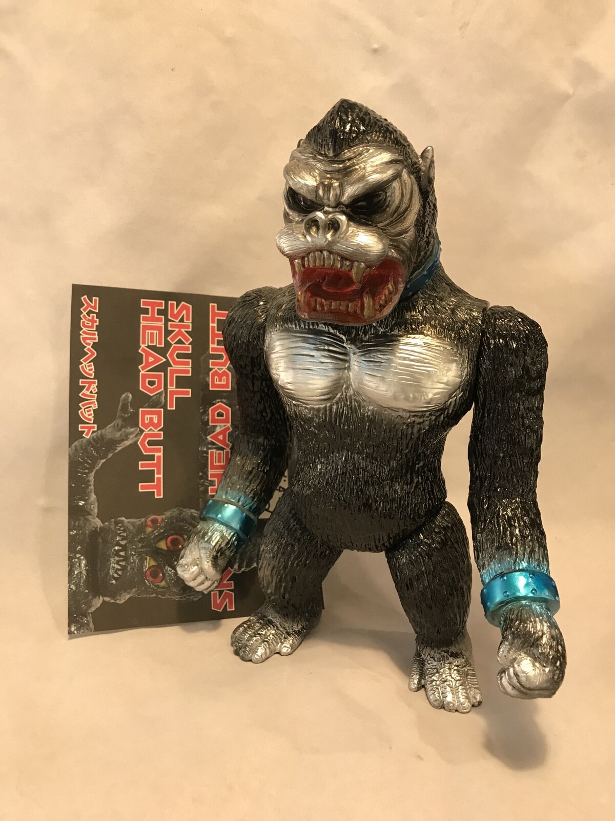 SKULL HEAD BUTT GORILLA ANGER 黒成型/青/銀塗装 | まんだらけ Mandarake