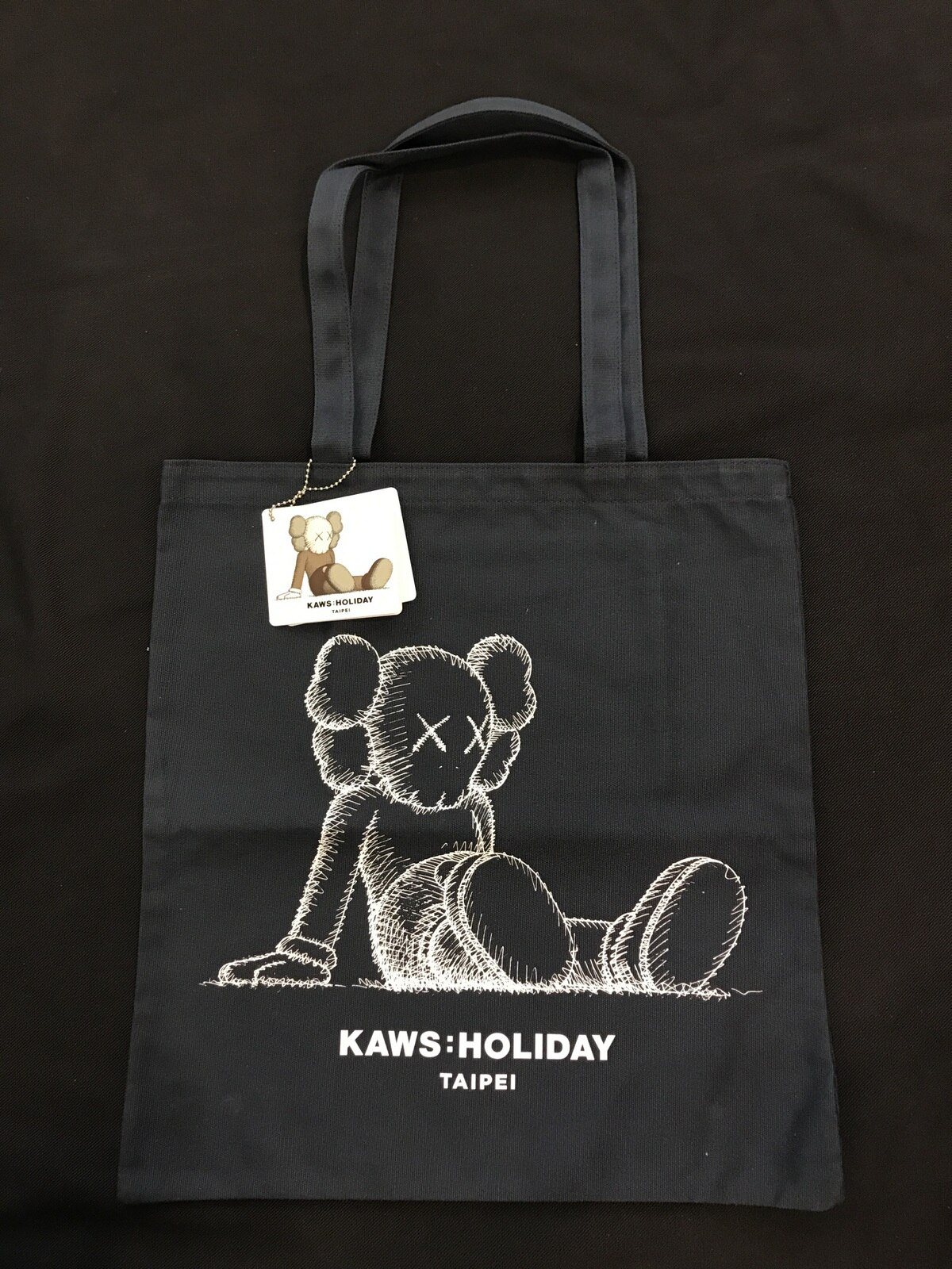 KAWS:HOLIDAY JAPAN Tote Bag - WHITE www.krzysztofbialy.com