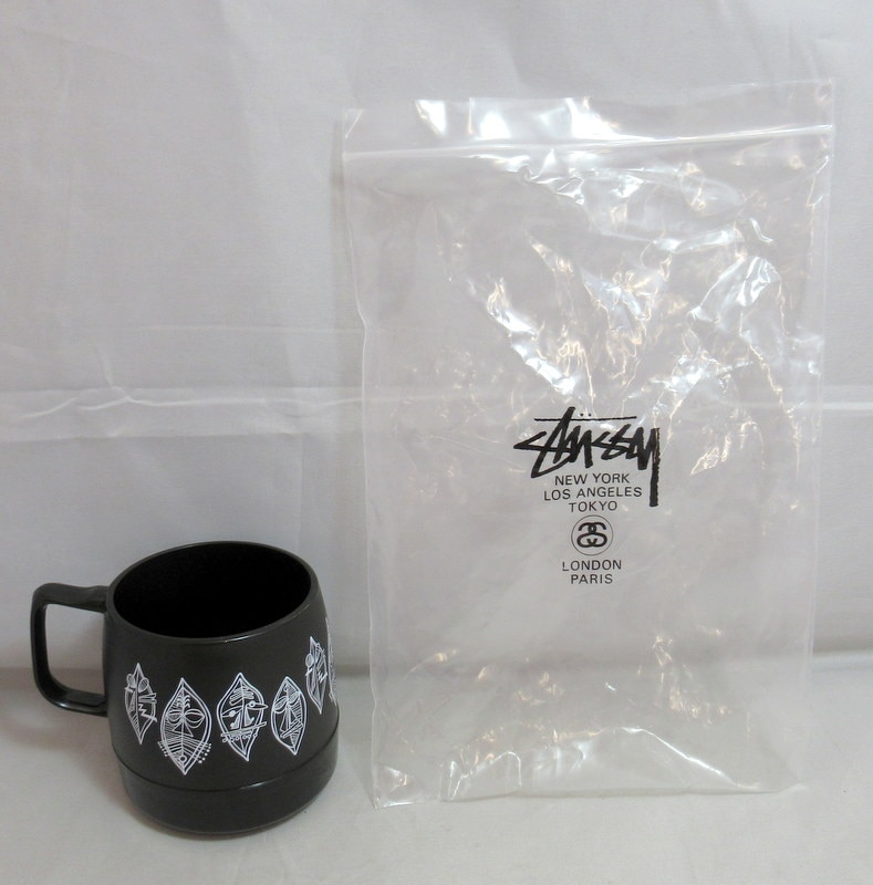 STUSSY / DINEX Mug Cup Black | MANDARAKE 在线商店