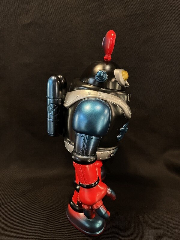 ZHENG SAMSON ROBOT B REDxBLACK | MANDARAKE 在线商店