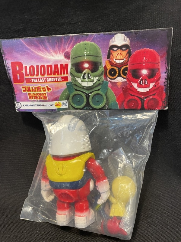 春のコレクション KAIJU BLOJODAM ONE ブルホボット BLOJODAM