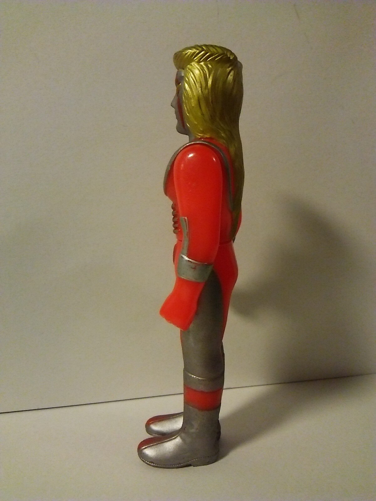 mandarake | takatoku middle sized megaloman 161mm red molded
