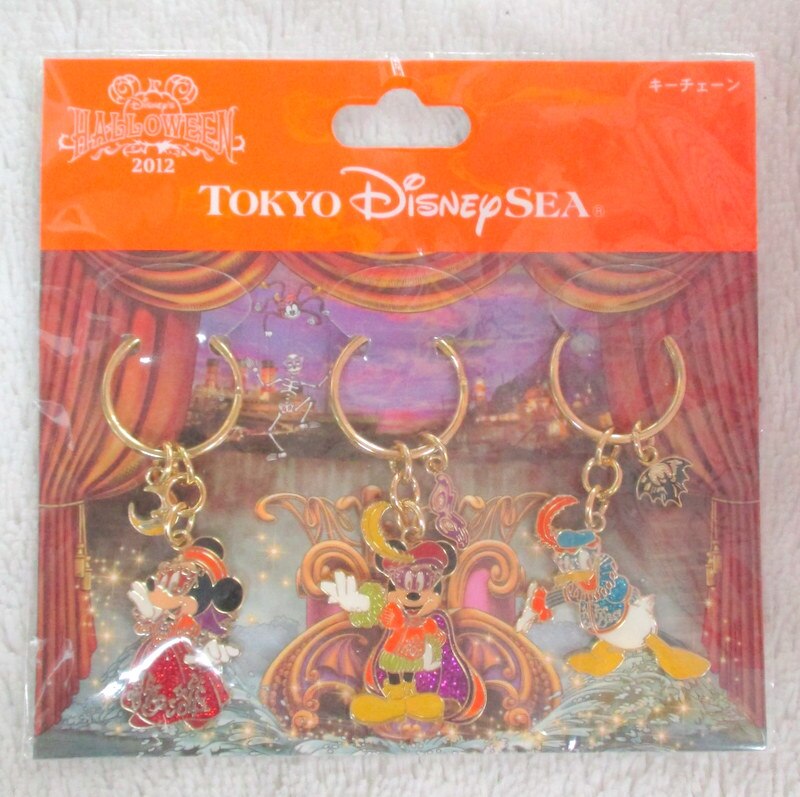 Tokyo Disney Resort Halloween Daydream Mickey and Minnie and