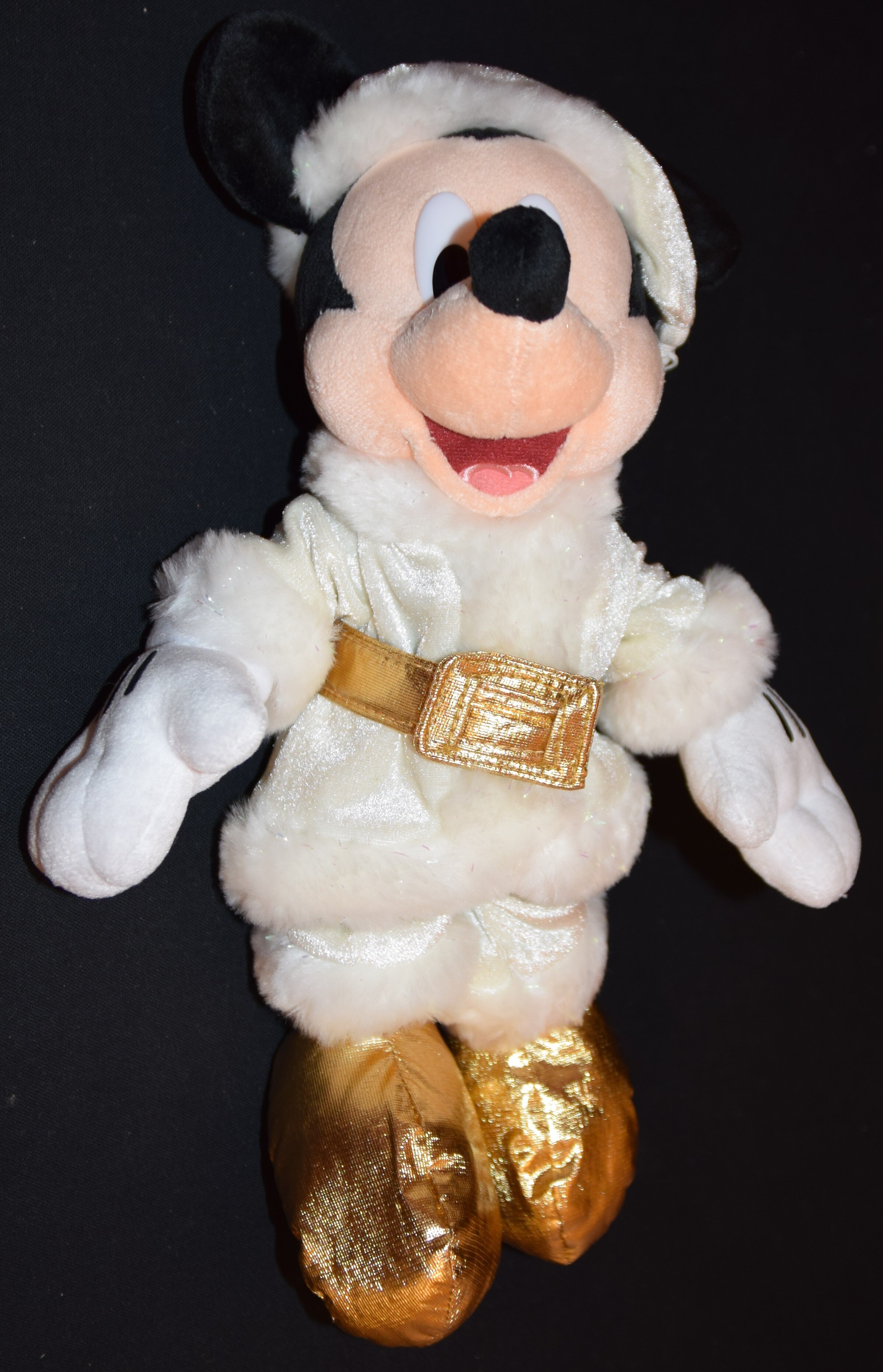 tokyodisneyresortstuffedtoyplushmickeytdschristmas2004