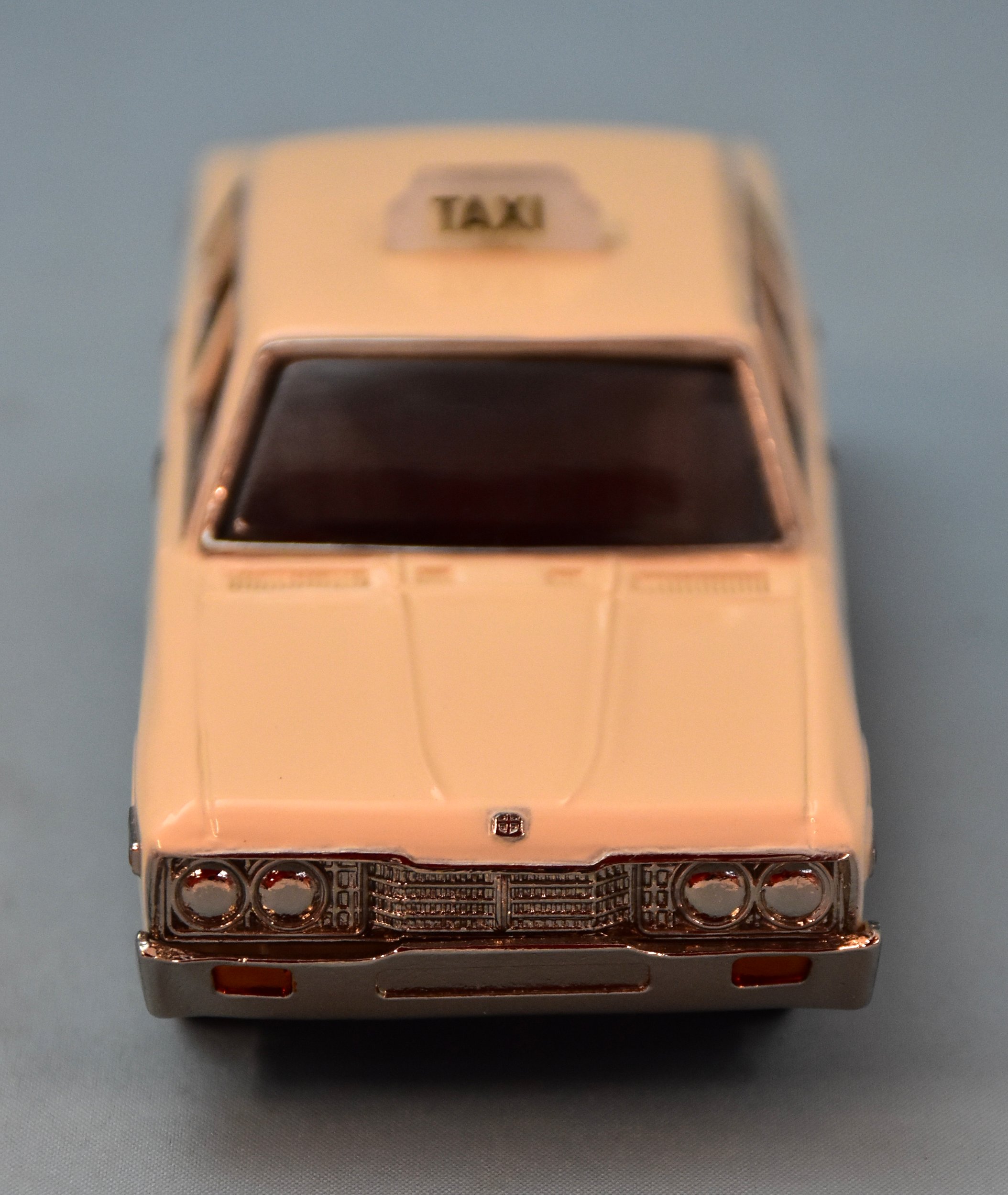 アイアイアド・カンパニー 1/43 ANTIMONY COLLECTION CEDRIC TYPE330