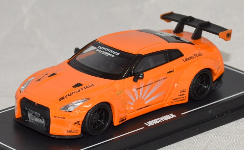 LB PERFORMANCE 1/64LIBERTY WALK LB WORKS NISSAN GTR R35 オレンジ