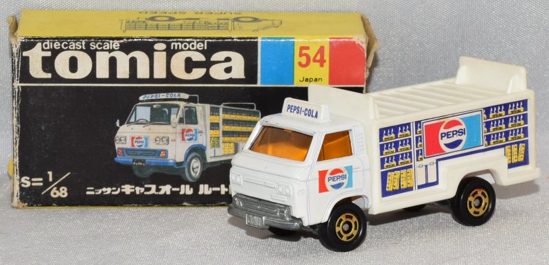 トミカ　日本製　日産　キャブオール　ルートトラック　デカール未使用　黒箱