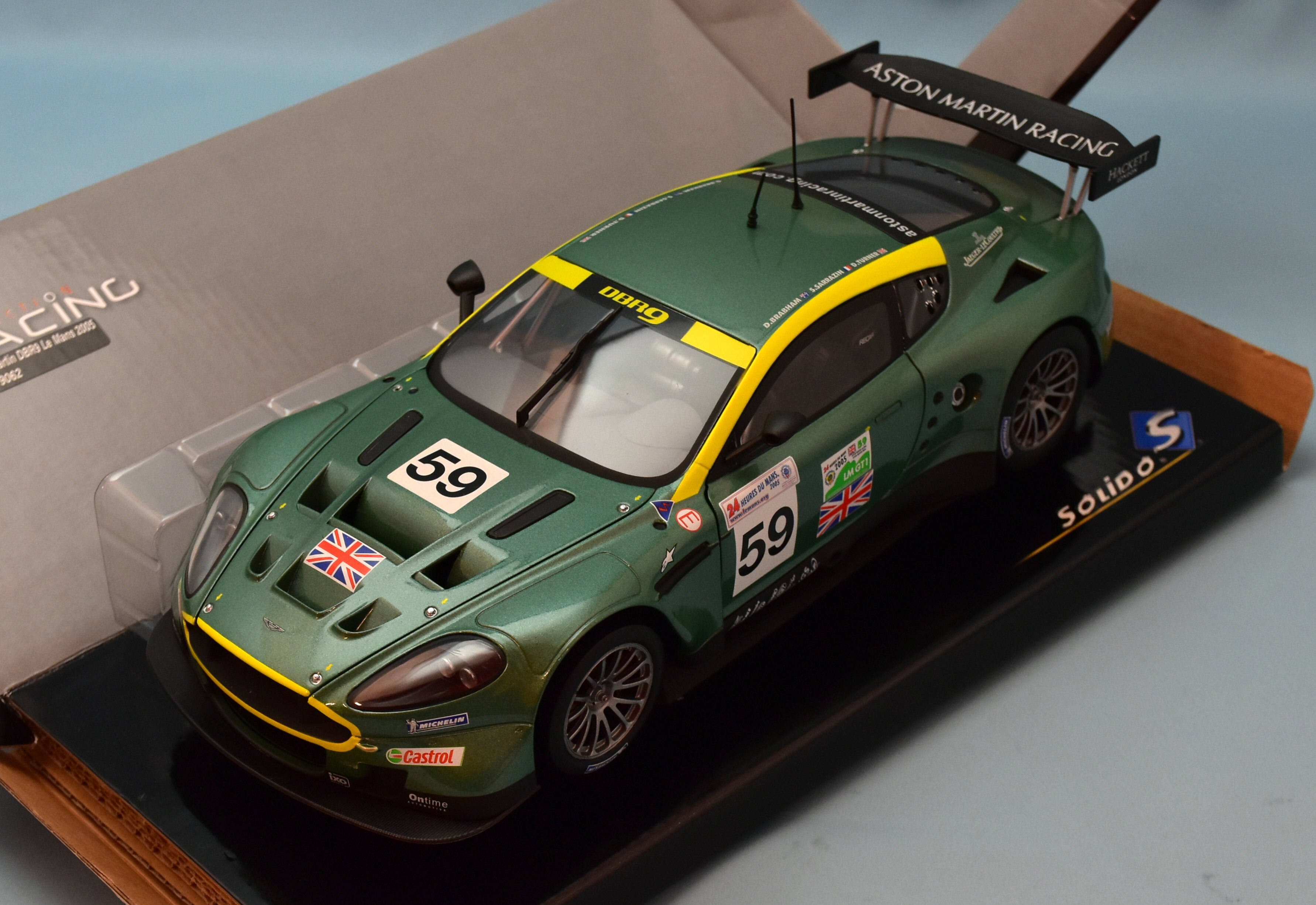 SOLIDO 1/18 COLLECTION RACING Aston Martin DBR9 Le Mans 2005 #59