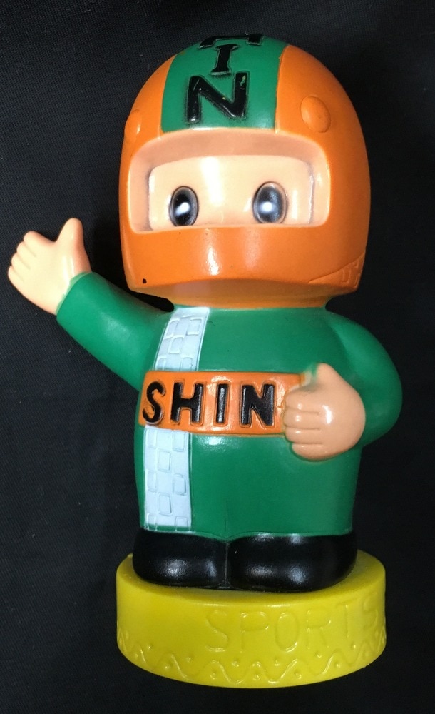 mandarake | shinkin bank money box sports shin-chan racing suit