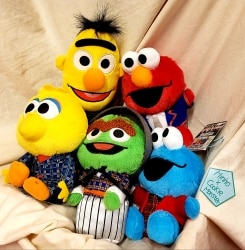 Mandarake Shinee Sesame Street