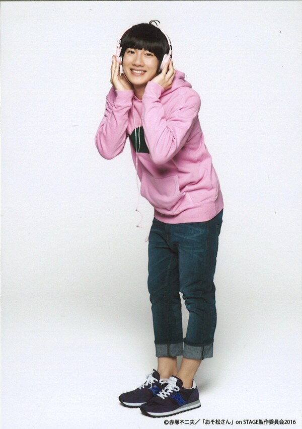 舞台 おそ松さん おそ松さんon Stage Six Men S Show Time トド松 赤澤遼太郎 ランダムブロマイド 耳当て まんだらけ Mandarake