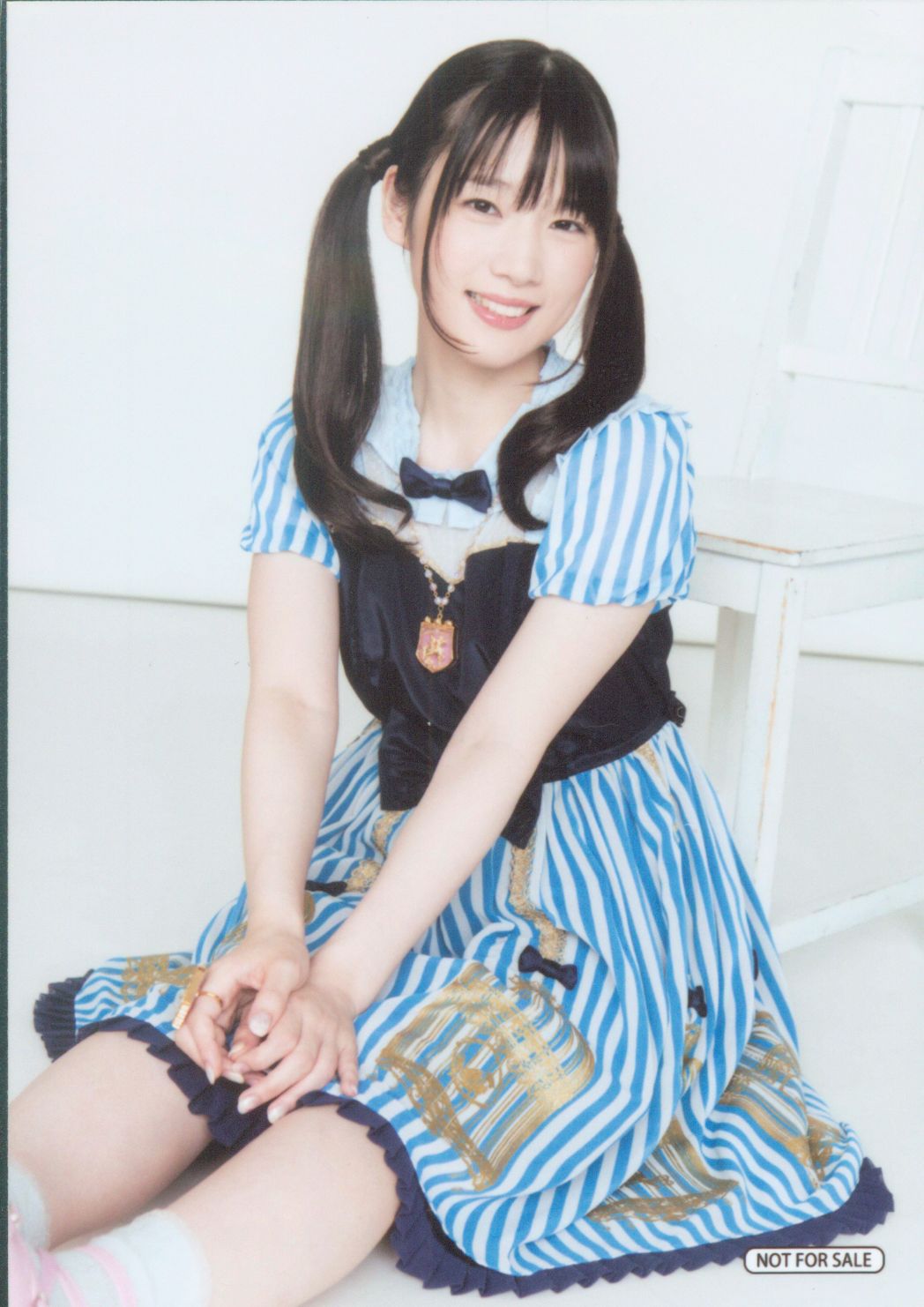 ギミー レボリューション 内田真礼 特典写真 アニメイト まんだらけ Mandarake