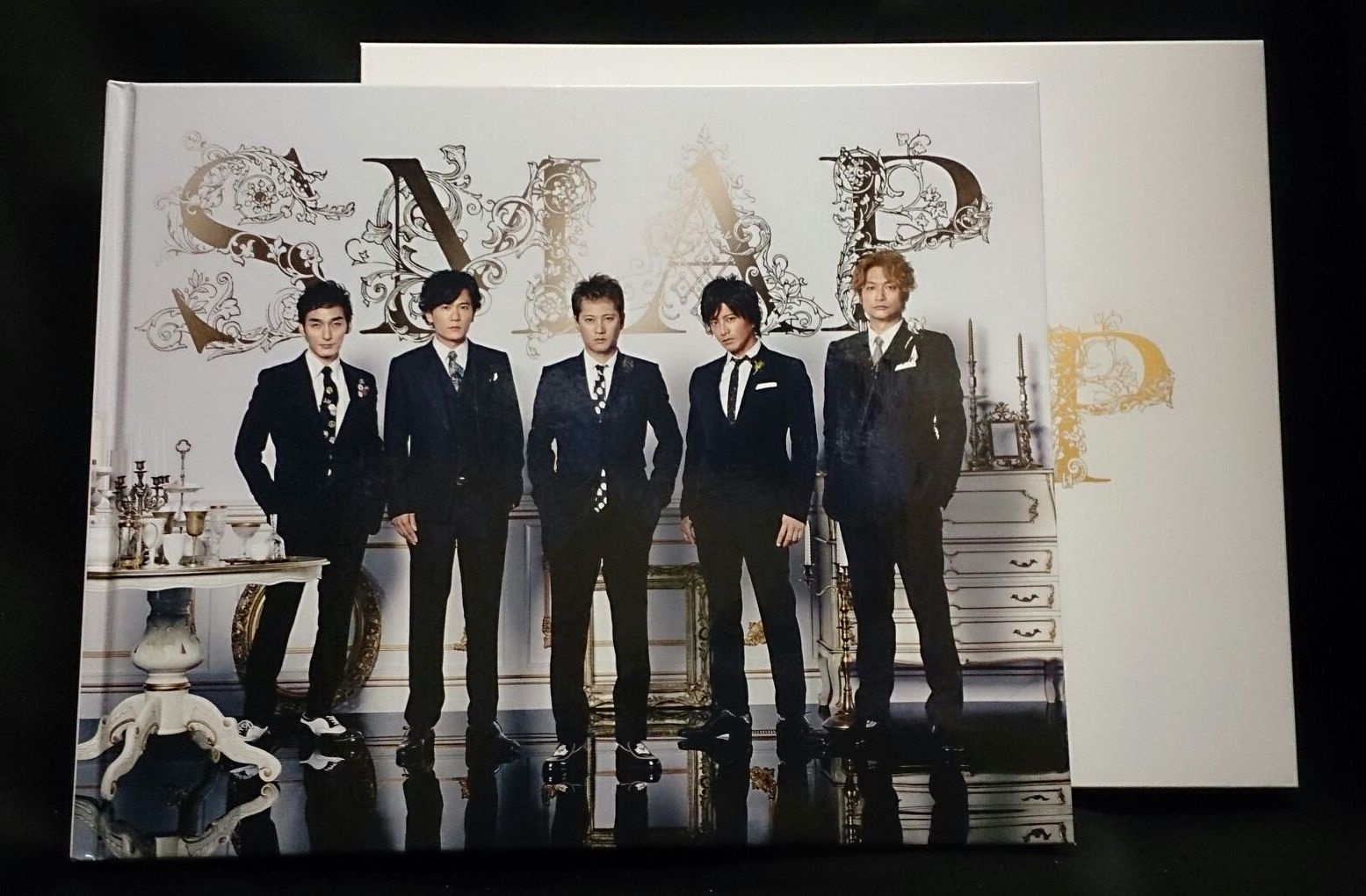 SMAP スーパー写真集 THE FIRST - Mandarake - التسوق بالوكالة مع Doorzo