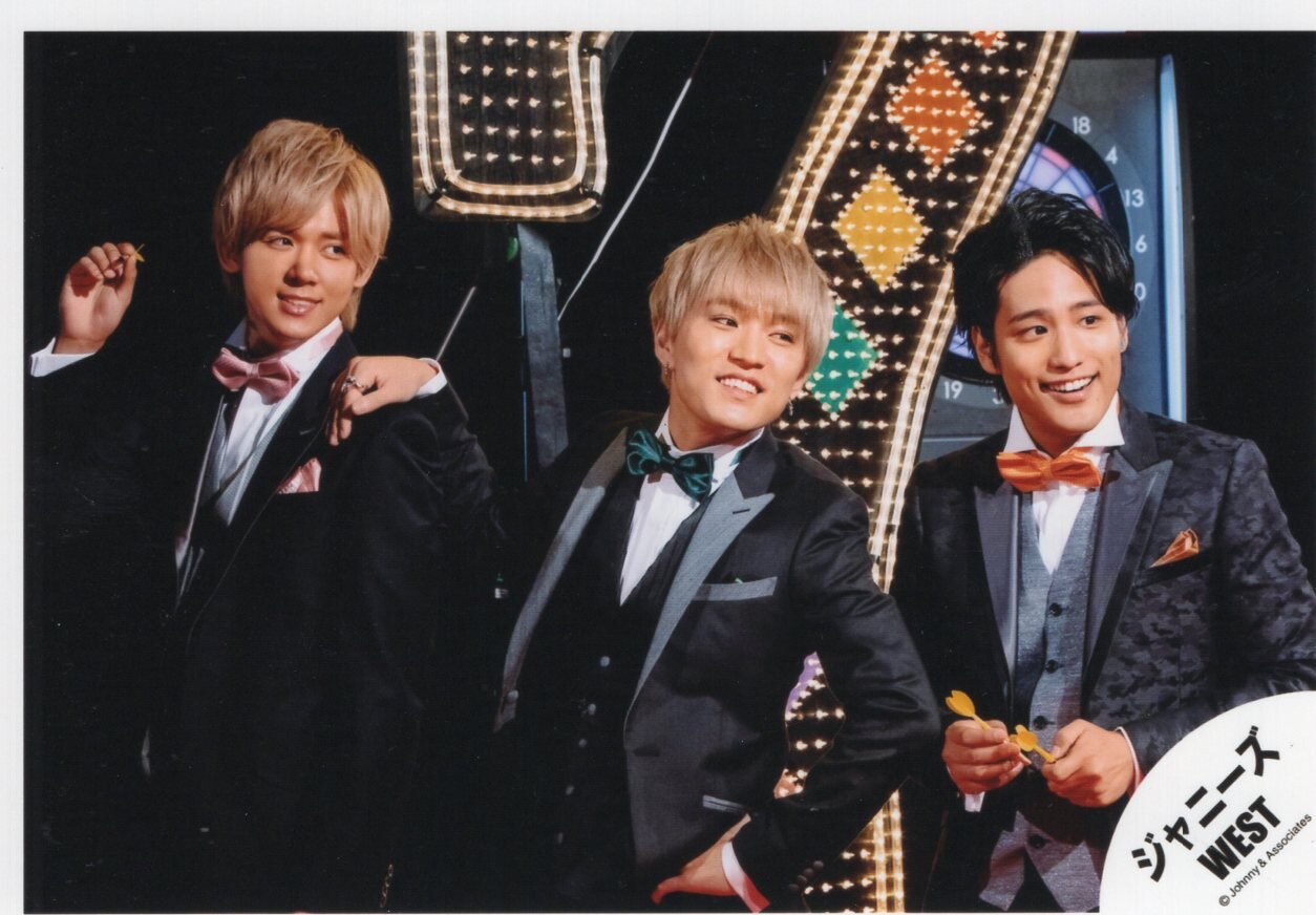 ジャニーズwest 16年 ラッキィィィィィィィ7 小瀧望 神山智洋 桐山照史 公式写真 1枚 まんだらけ Mandarake