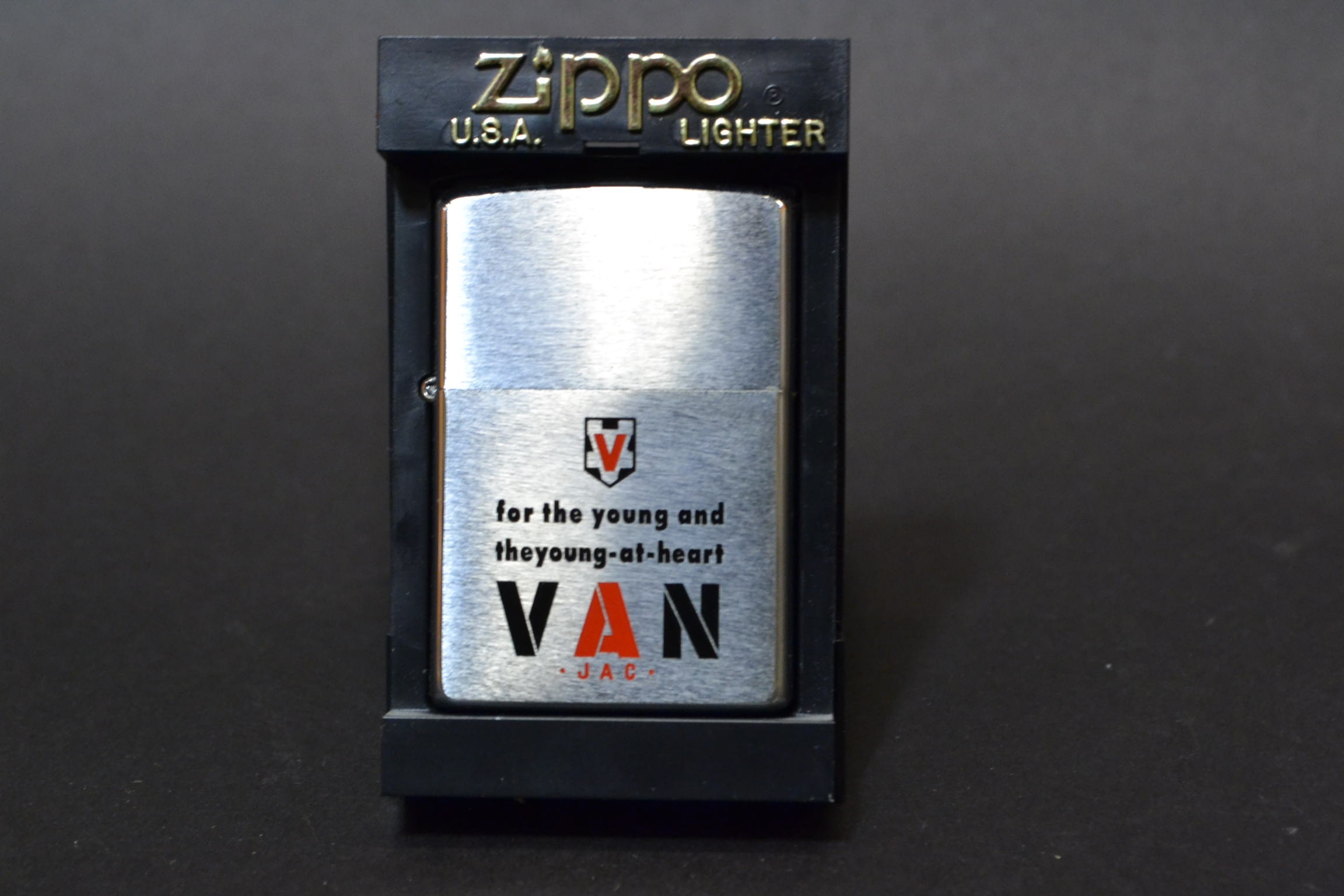 VAN JAC Zippo Vマークとロゴ | まんだらけ Mandarake