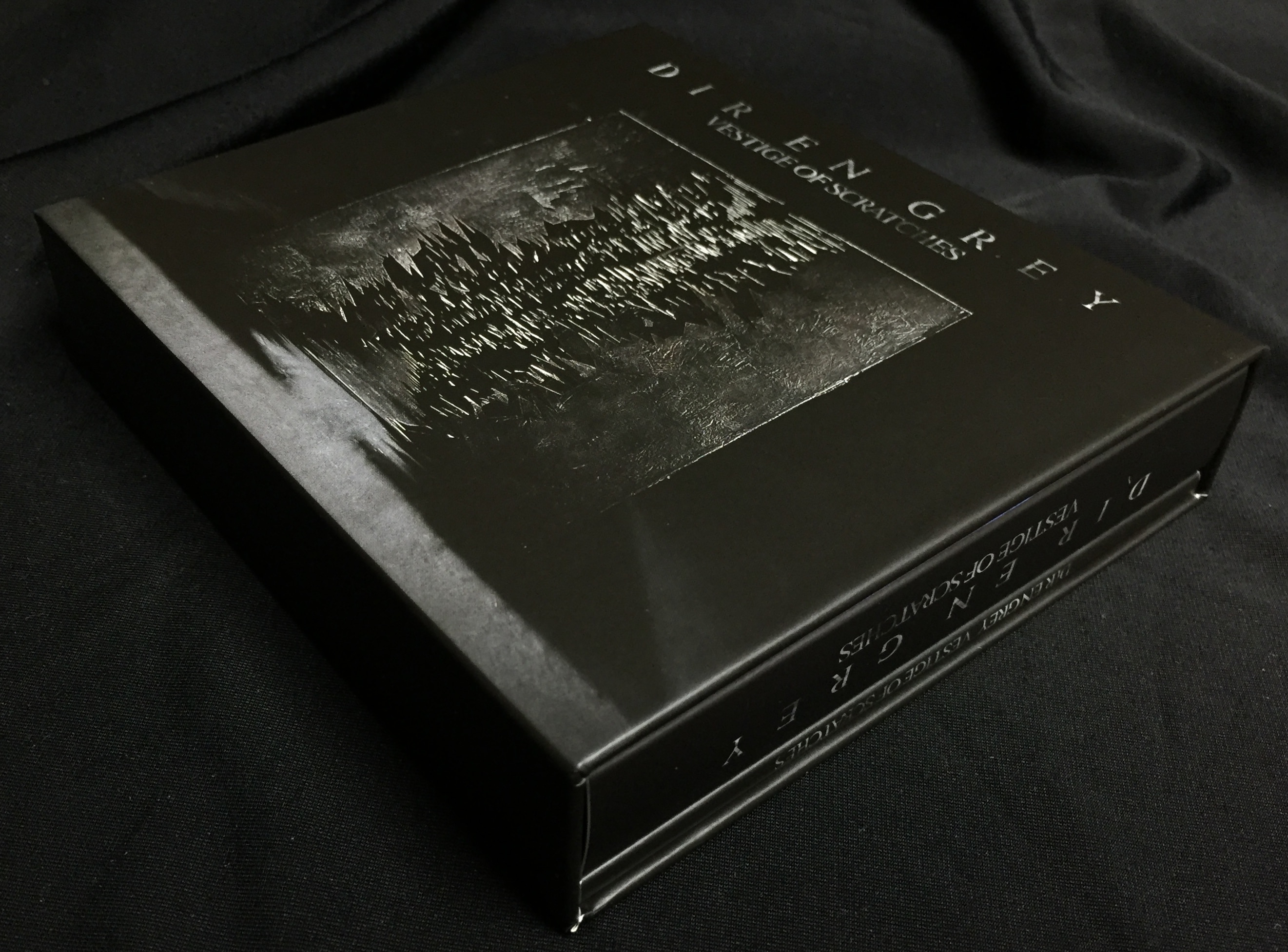 DIR EN GRAY First edition Press Limited Edition (CD + DVD) VESTIGE