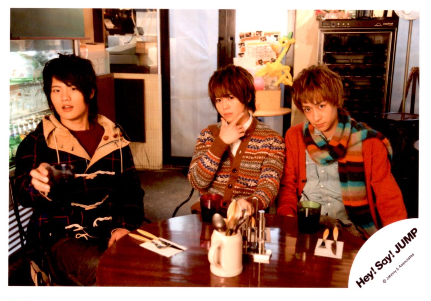 Hey Say Jump 12年 New Year Concert 八乙女光 有岡大貴 岡本圭人 公式写真 1枚 まんだらけ Mandarake