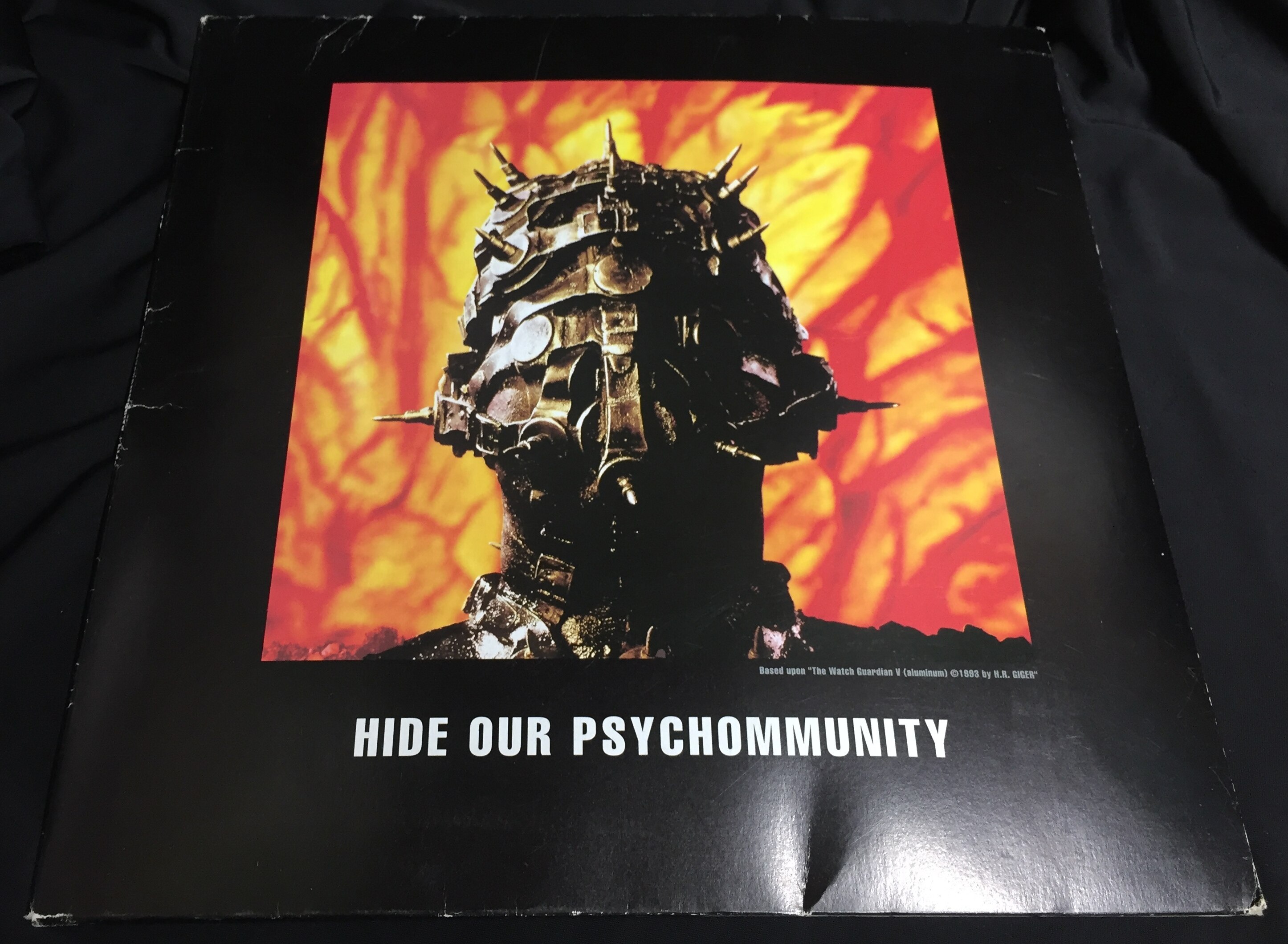 hide 販売 our psychommunity ステッカー