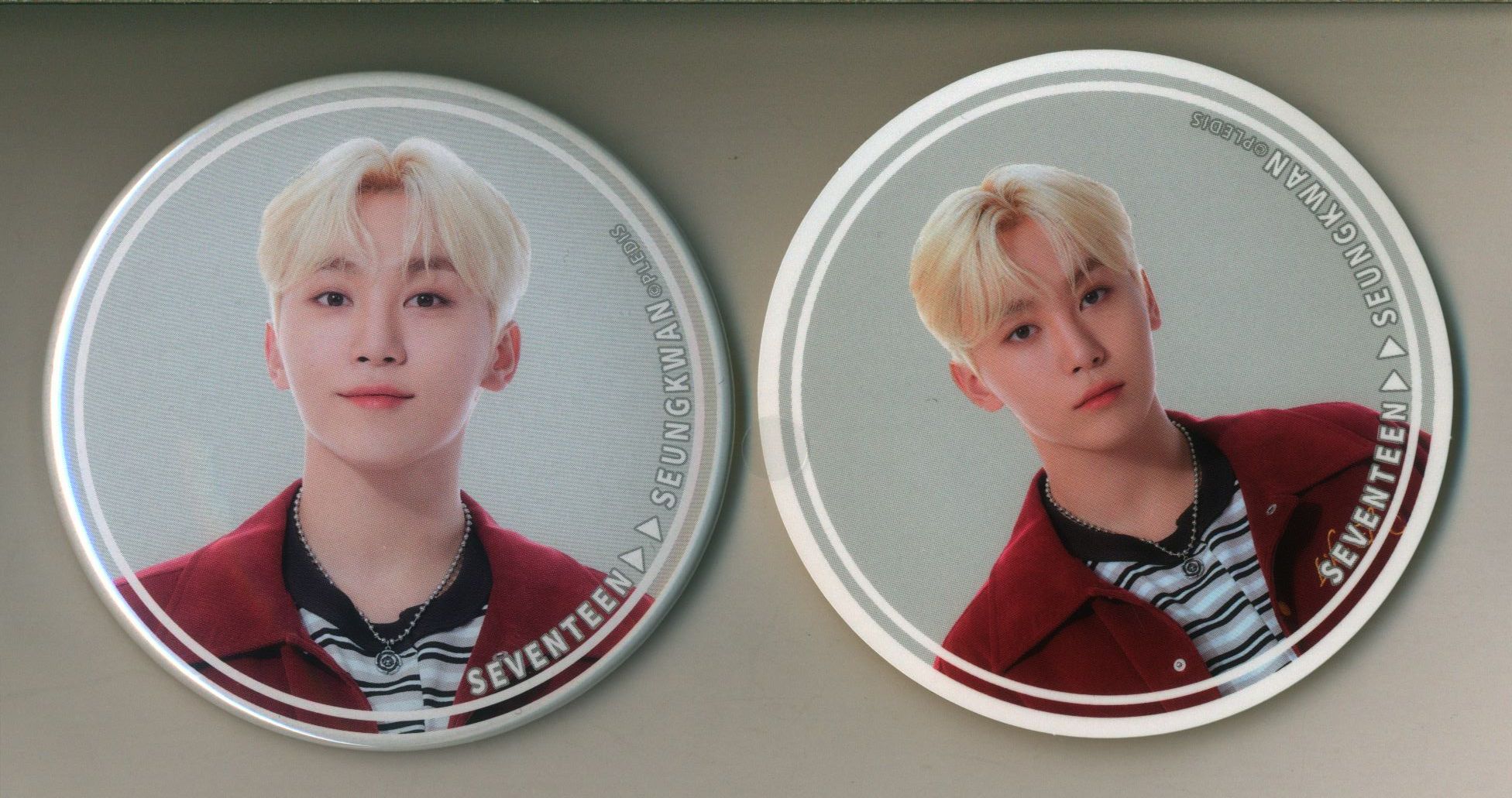 SEVENTEEN 2022 SEVENTEEN KUJI SEUNGKWAN Can Badge and sticker set