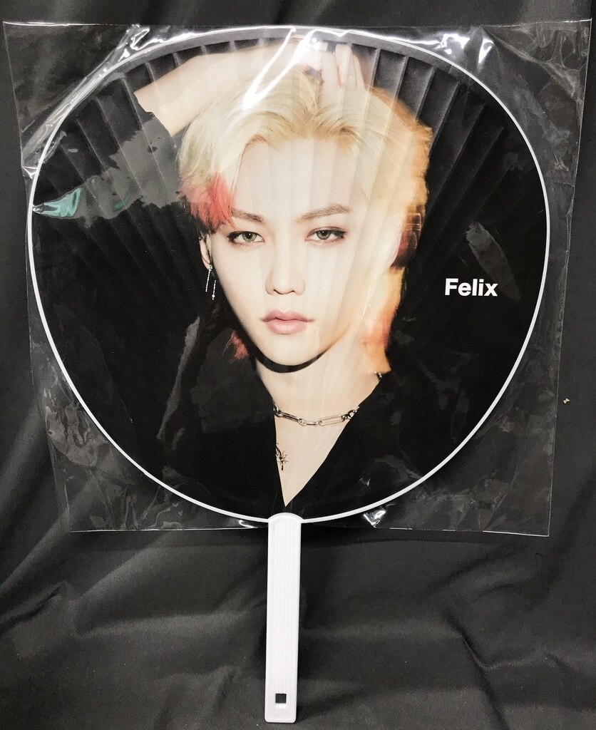 StrayKids SCARS OFFICIAL GOODS FELIX うちわ | まんだらけ Mandarake