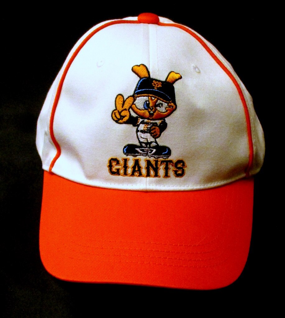 The Yomiuri Giants baseball stadium distribution GIANTS cap (Jabbit) Mandarake Online Shop