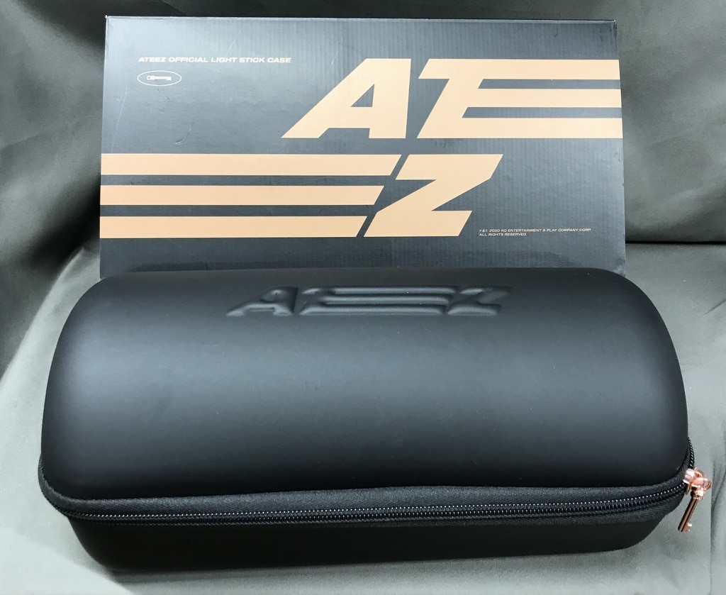 ATEEZ 公式 ペンライト&ペンライトケース - アイドル