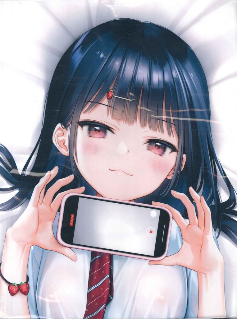 MIGNON WORKS mignon いちごちゃん 抱き枕カバー